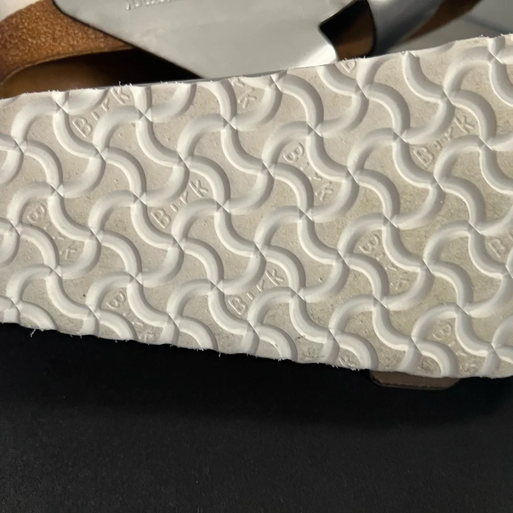 Birkenstock Women's Silver Sandals - Picture 5 of 5